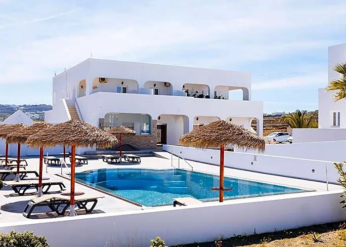 Nikos Hotel