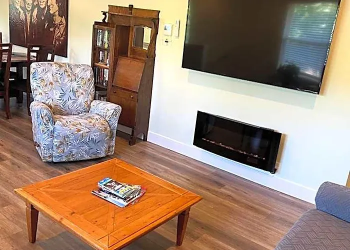 Luxury Hotels in Nanaimo