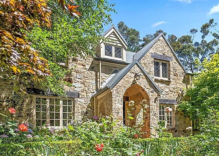 Frogwell Hollow Immerse Into An Idyllic Fairytale