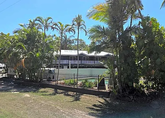 Agnes Palms Motel