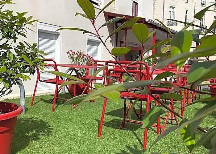 Logis Hotel Chateaubriand Nantes