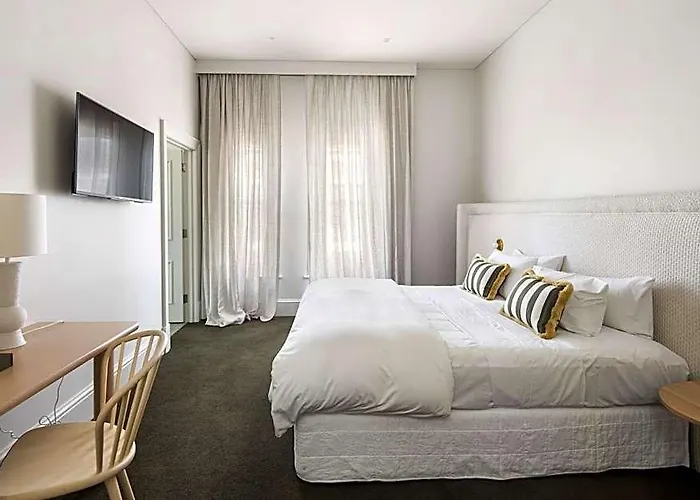 Stirling Hotels