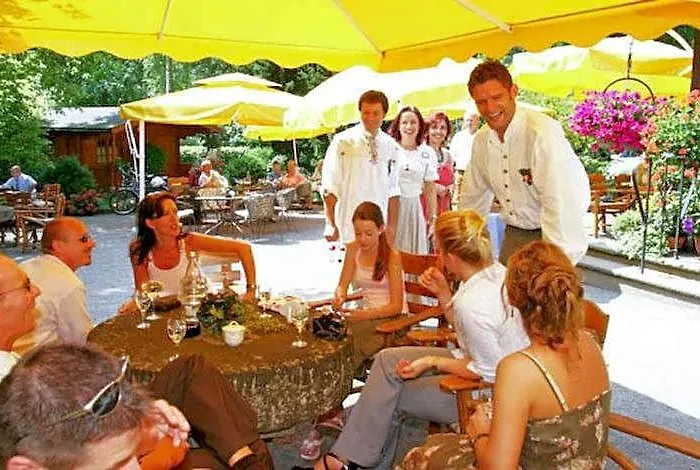 Hotels in Bergneustadt