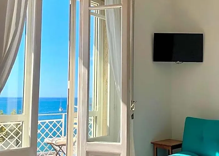 Bed and Breakfast Mare Blu Sapri