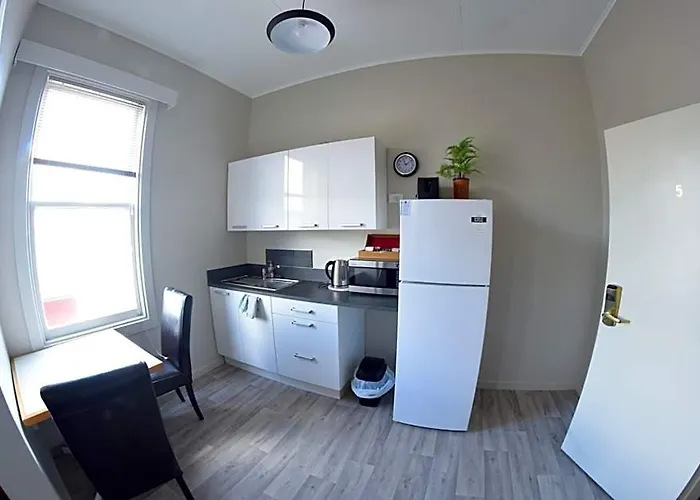 Fern Lodge Inglewood