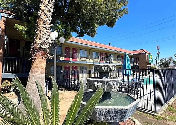 Fresno Inn