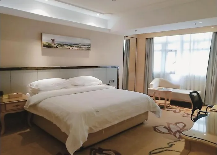 Shishi (Fujian) Hotels