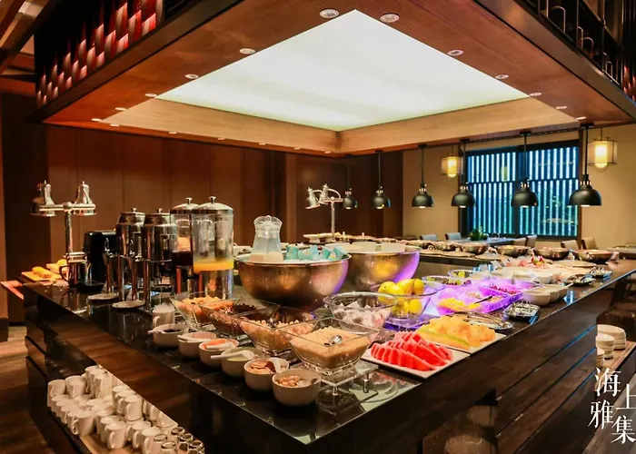 Hong Yuan Hotel By The Crest Collection