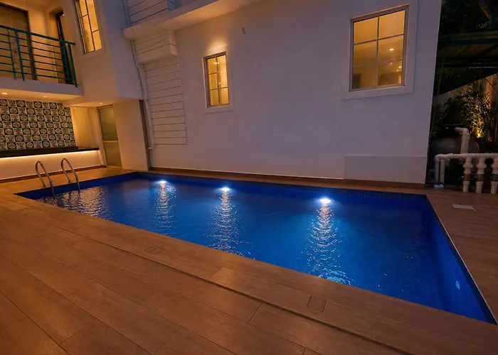 Hotel H F At Assagao North Goa