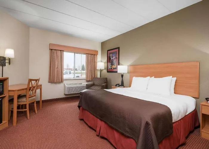Anamosa Hotels