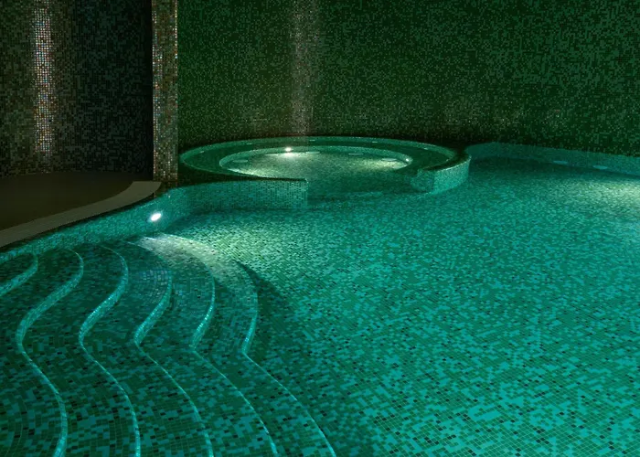Legacy Ithos Boutique Hotel