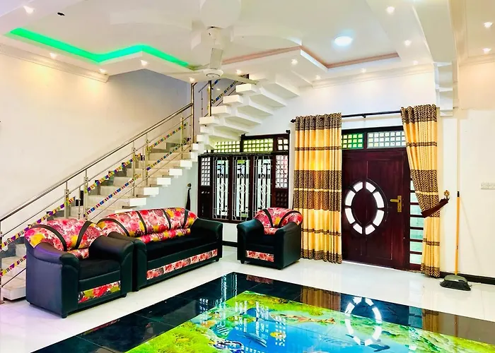 Cleopatra Villa