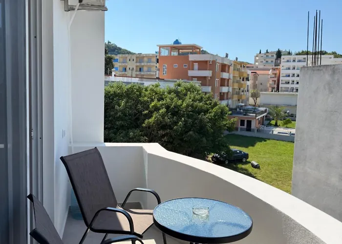 Duraku Apartments