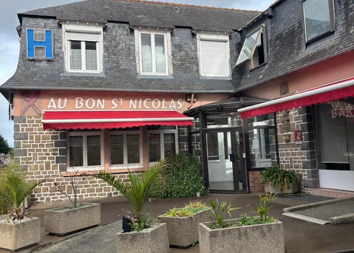 Hôtels à Hillion
