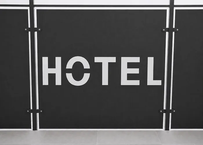 Hotel Genesis