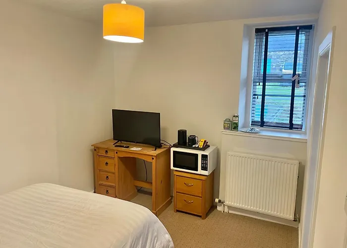 Huntly Hotels