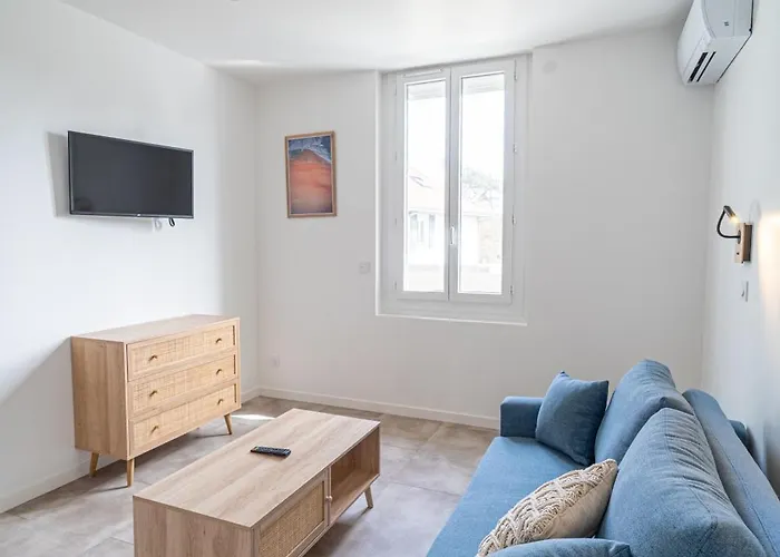 Hotel La Chaumiere-Les Pastourelles