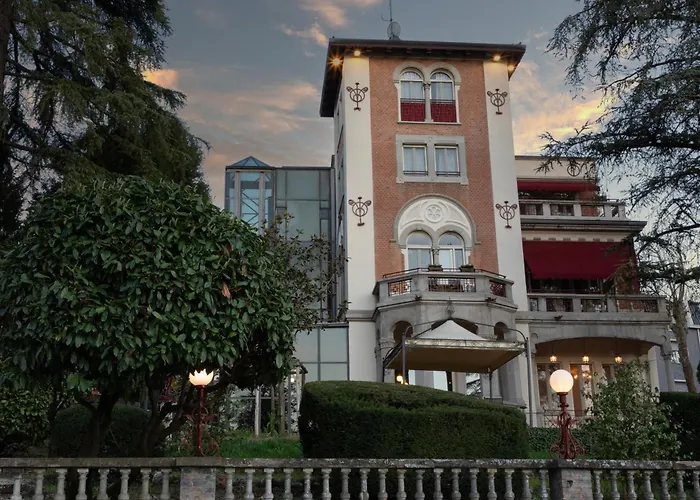 Villa Ugo B & B