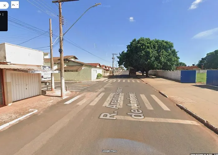 Hotéis de Campina Verde