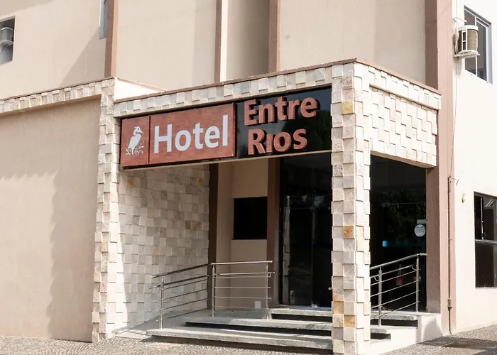 Hotéis de Joviania