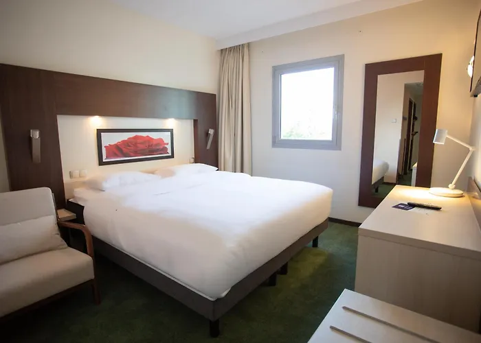 Beauvais Hotels