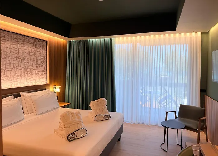 Luxury Hotels in Sirmione
