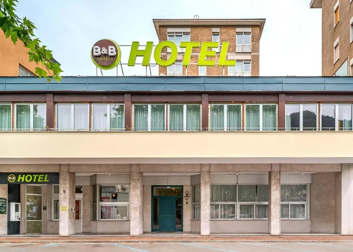 B&B Hotel Como City Center