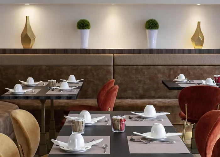 Mercure Versailles Parly 2