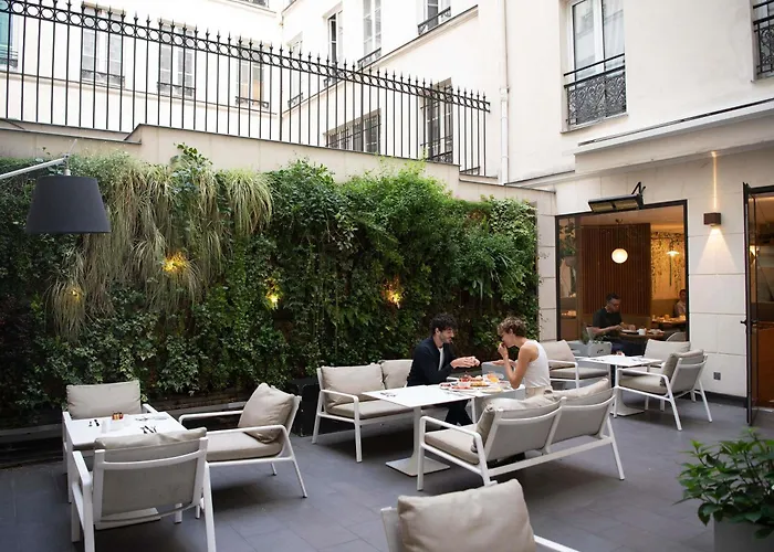 Mercure Paris Opera Garnier Hotel & Spa