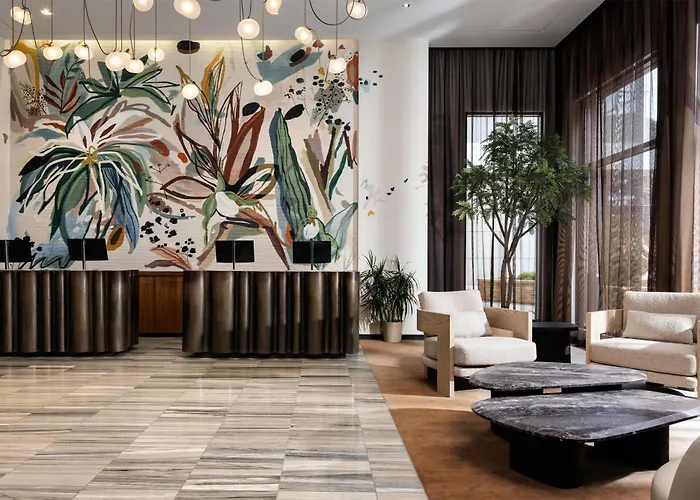 The Lofton Hotel Minneapolis, Tapestry Collection By Hilton