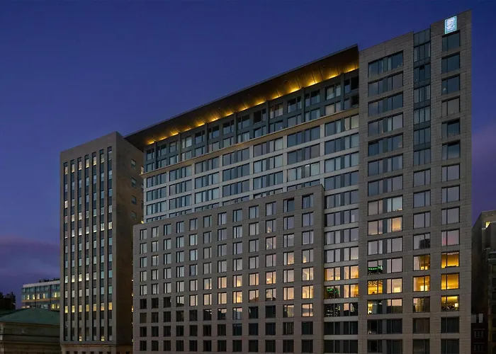Embassy Suites By Hilton - Montreal