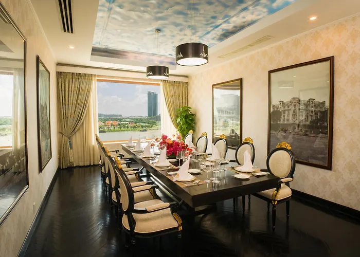 Hotel Majestic Saigon