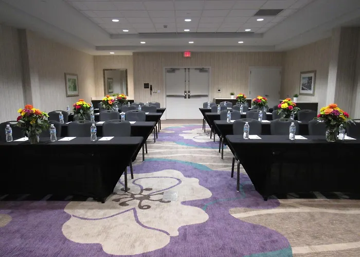 Springfield Hotels