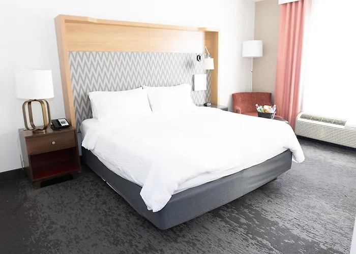 Holiday Inn Hotel & Suites Memphis-Wolfchase Galleria By Ihg