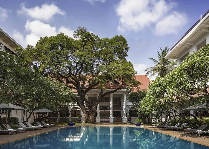 Raffles Hotel Le Royal