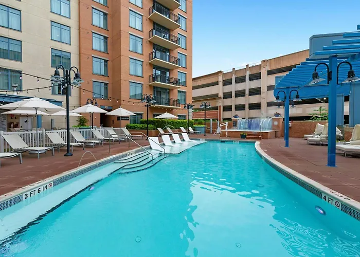 Club Wyndham National Harbor Hotel