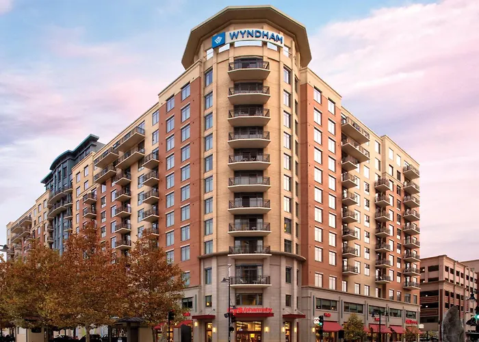 Club Wyndham National Harbor Hotel