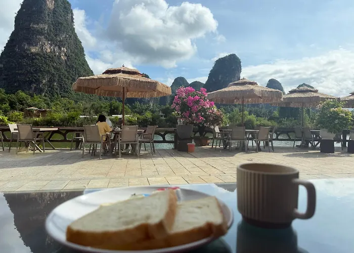 Yangshuo Hidden Dragon Villa