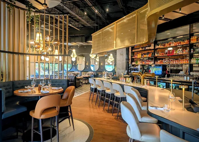 Holiday Inn Laval Montreal By Ihg