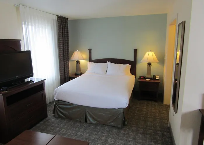 Staybridge Suites Rochester University By Ihg