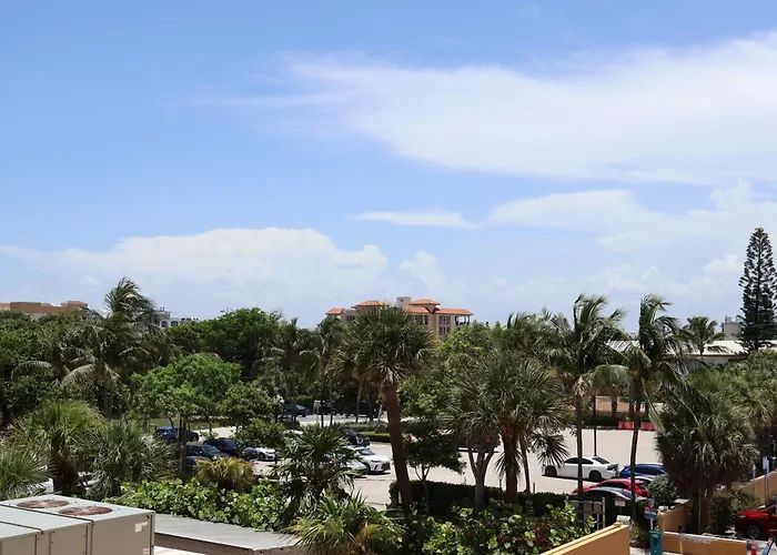 Wyndham Deerfield Beach Resort