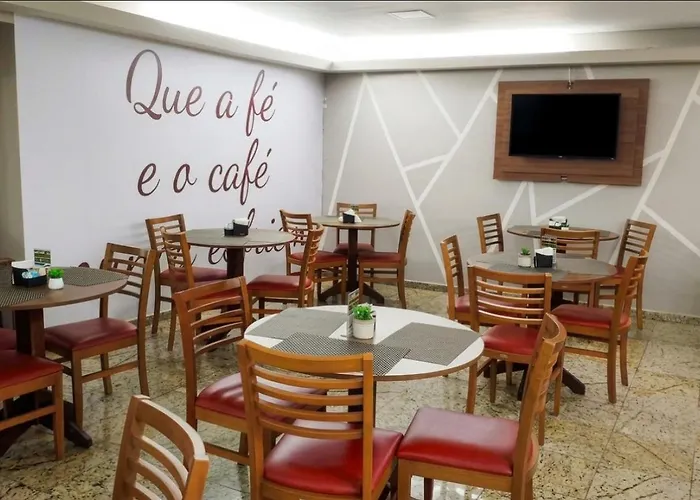 Hotel Dan Inn Express Porto Alegre - by Nacional Inn - Próximo ao Complexo Hospitalar Santa Casa
