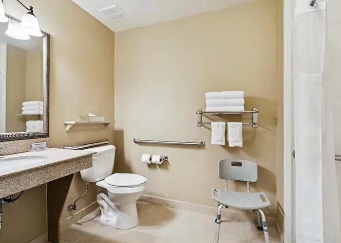 Covington Hotels