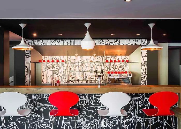 Hotel ibis Nantes Centre Gare Sud
