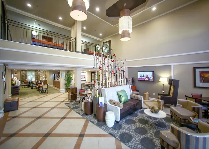 Holiday Inn Express Hotel & Suites - Atlanta/Emory University Area By Ihg Decatur