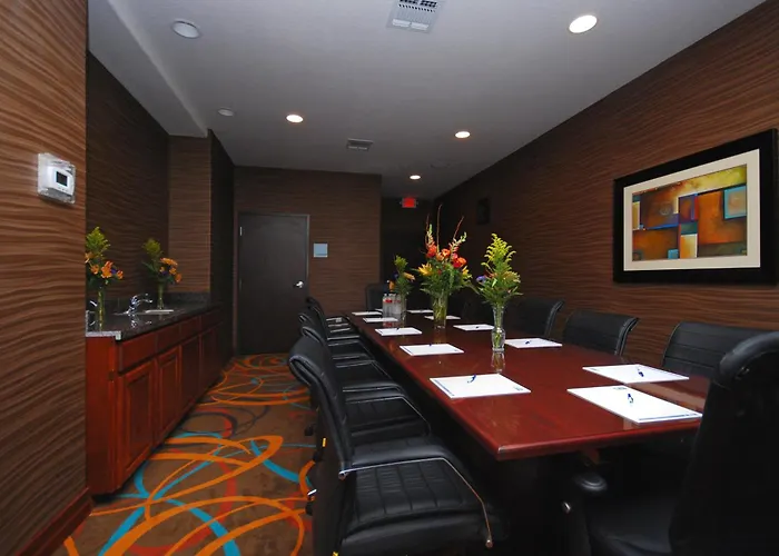 Holiday Inn Express & Suites Gonzales By Ihg