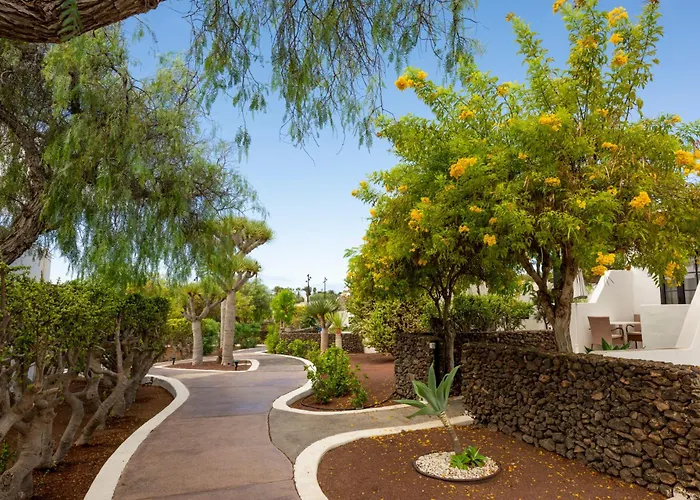 Aparthotels in Playa Blanca (Lanzarote)