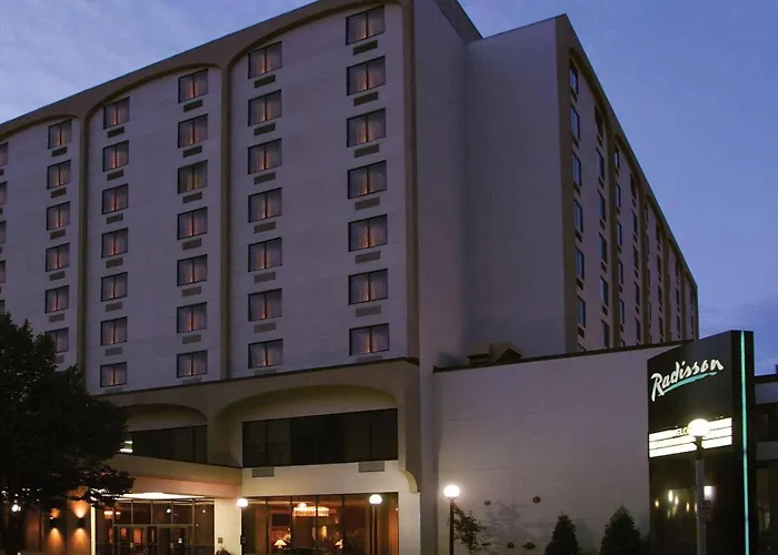 Radisson Hotel Bismarck
