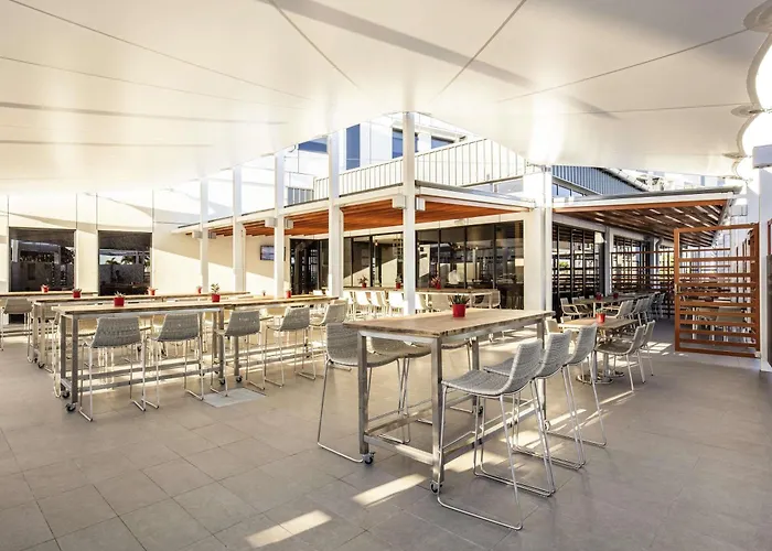 Ibis Mackay Hotel
