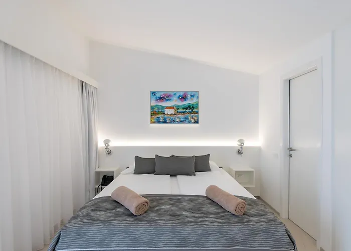 Rivalmare Beach Boutique Hotel